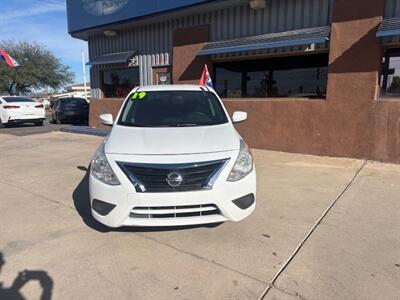 2019 Nissan Versa SV   - Photo 2 - Tucson, AZ 85705