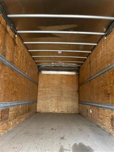 2014 Isuzu NRR 24' Box + Lift Gate - Photo 15 - Geneva, OH 44041