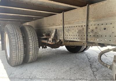 2020 Chevrolet 4500HD LCF 16' Box + Lift Gate - Photo 10 - Geneva, OH 44041