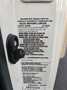 2023 Isuzu NQR   - Photo 15 - Geneva, OH 44041