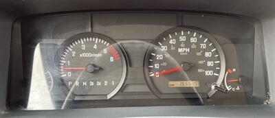 2013 Isuzu NPR HD 20' Box - Photo 10 - Geneva, OH 44041