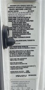 2020 Isuzu NRR 24' Box - Photo 16 - Geneva, OH 44041