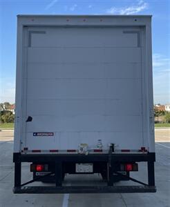 2020 Isuzu NRR 24' Box   - Photo 5 - Geneva, OH 44041
