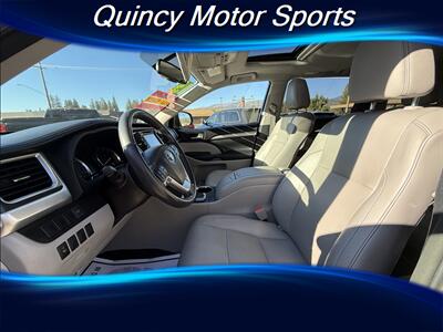 2015 Toyota Highlander XLE   - Photo 8 - Quincy, CA 95971