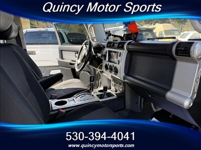 2007 Toyota FJ Cruiser 4dr SUV - Photo 11 - Quincy, CA 95971