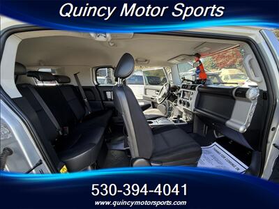 2007 Toyota FJ Cruiser 4dr SUV - Photo 10 - Quincy, CA 95971