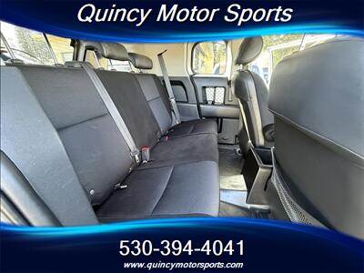 2007 Toyota FJ Cruiser 4dr SUV - Photo 12 - Quincy, CA 95971