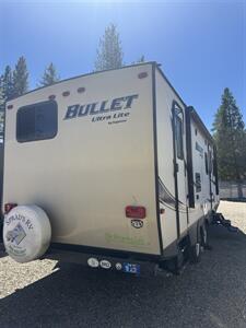 2017 Keystone BULLET 247BHSWE   - Photo 2 - Quincy, CA 95971