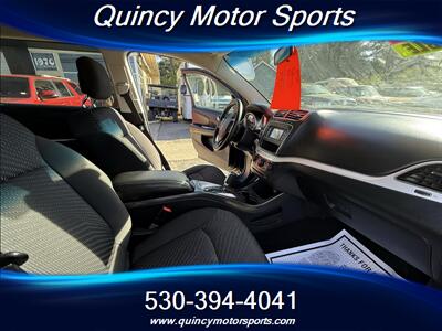 2017 Dodge Journey SXT   - Photo 16 - Quincy, CA 95971