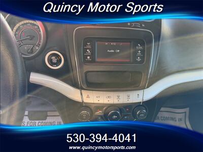 2017 Dodge Journey SXT   - Photo 8 - Quincy, CA 95971