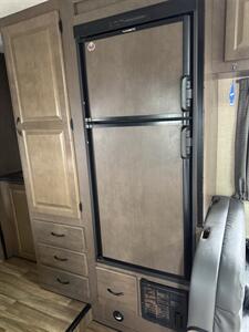 2018 Thor MOTOR COACH M-23A - MAJESTIC E-350 SD   - Photo 21 - Quincy, CA 95971