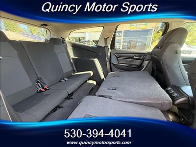 2017 Chevrolet Traverse LT - Photo 7 - Quincy, CA 95971