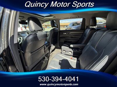 2017 Toyota Highlander SE - Photo 7 - Quincy, CA 95971