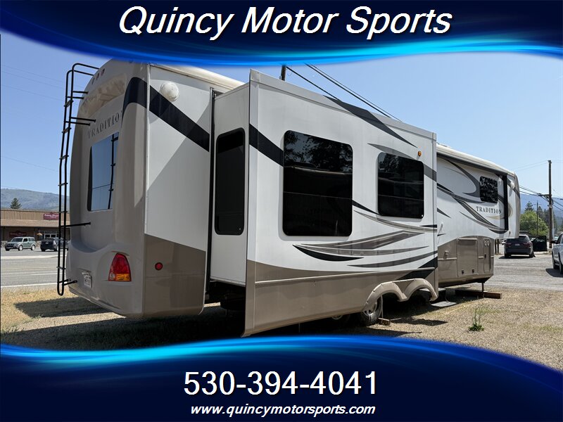 2013 DRV SUITE M380RES  
