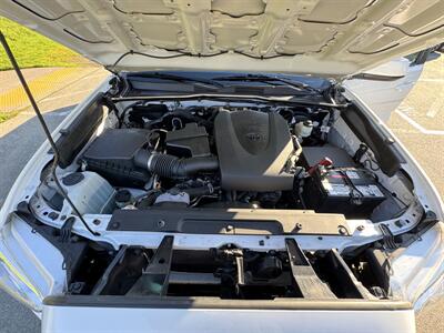2020 Toyota Tacoma SR5 V6   - Photo 26 - Santa Rosa, CA 95404