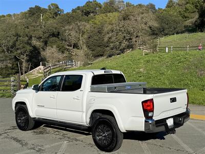 2020 Toyota Tacoma SR5 V6   - Photo 3 - Santa Rosa, CA 95404