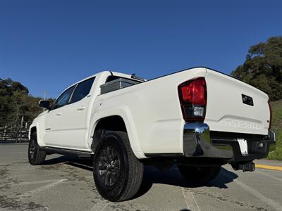 2020 Toyota Tacoma SR5 V6   - Photo 12 - Santa Rosa, CA 95404
