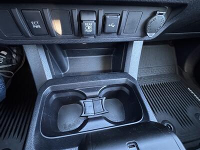 2020 Toyota Tacoma SR5 V6   - Photo 42 - Santa Rosa, CA 95404