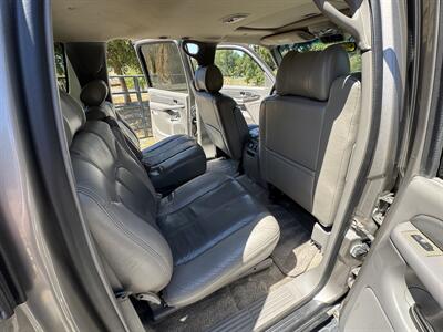 2002 GMC Yukon XL Denali   - Photo 10 - Santa Rosa, CA 95404