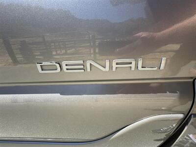 2002 GMC Yukon XL Denali   - Photo 36 - Santa Rosa, CA 95404