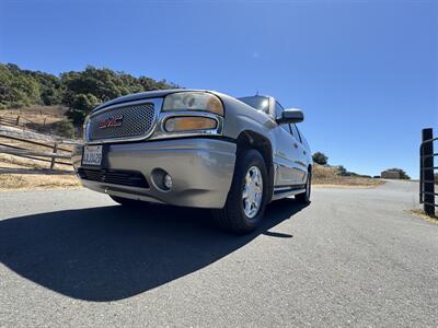 2002 GMC Yukon XL Denali   - Photo 19 - Santa Rosa, CA 95404