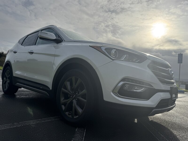 2017 Hyundai Santa Fe Sport 2.0T - Photo 12