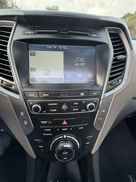 2017 Hyundai Santa Fe Sport 2.0T - Photo 32