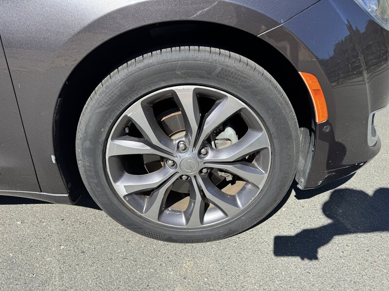2017 Chrysler Pacifica Limited - Photo 16