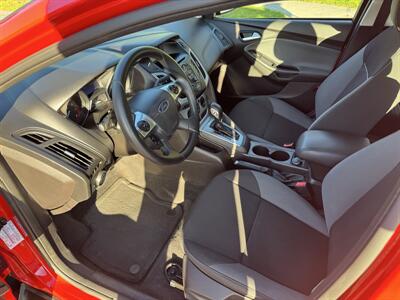 2014 Ford Focus SE   - Photo 17 - Santa Rosa, CA 95404