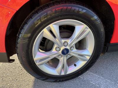 2014 Ford Focus SE   - Photo 14 - Santa Rosa, CA 95404