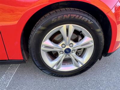 2014 Ford Focus SE   - Photo 13 - Santa Rosa, CA 95404