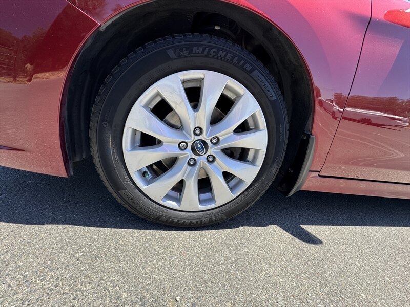 2015 Subaru Legacy 2.5i Premium - Photo 14