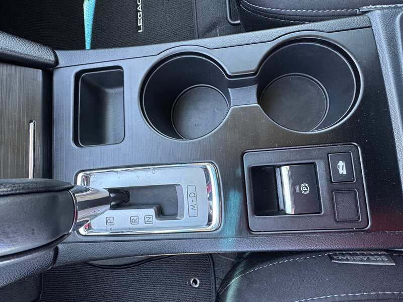 2015 Subaru Legacy 2.5i Premium - Photo 29