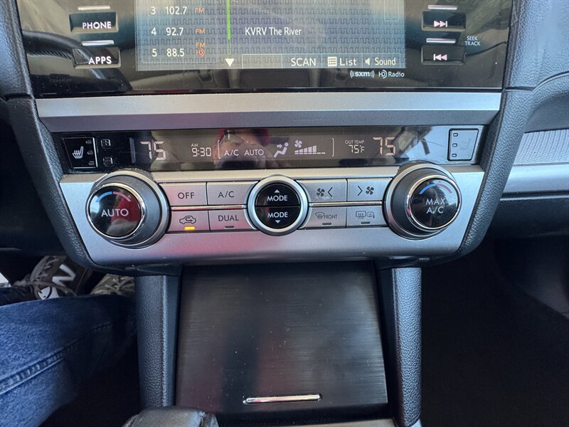 2015 Subaru Legacy 2.5i Premium - Photo 32