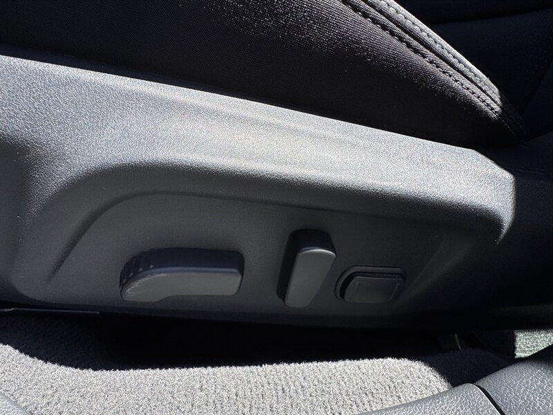 2015 Subaru Legacy 2.5i Premium - Photo 26