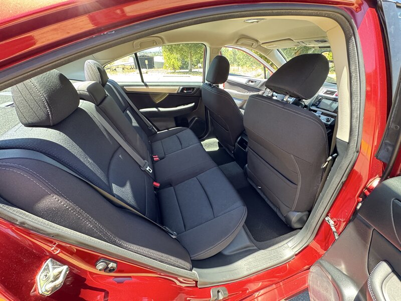 2015 Subaru Legacy 2.5i Premium - Photo 22