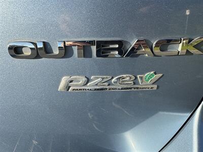 2011 Subaru Outback 2.5i Limited - Photo 39 - Santa Rosa, CA 95404