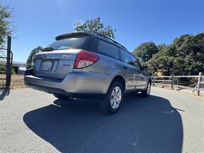 2009 Subaru Outback 2.5i   - Photo 11 - Santa Rosa, CA 95404