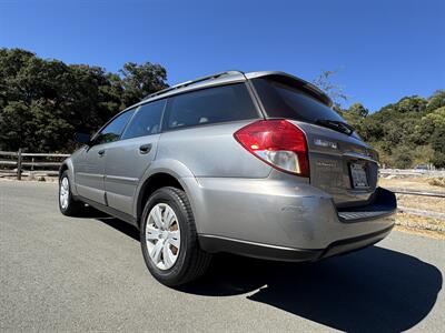 2009 Subaru Outback 2.5i   - Photo 10 - Santa Rosa, CA 95404