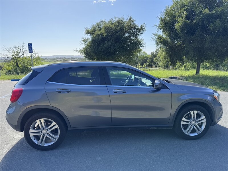 2017 Mercedes-Benz GLA-Class GLA250 - Photo 6