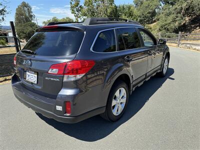 2011 Subaru Outback 2.5i Premium   - Photo 5 - Santa Rosa, CA 95404