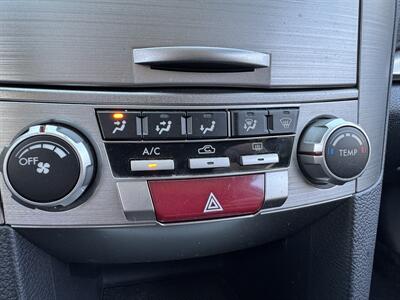 2011 Subaru Outback 2.5i Premium   - Photo 26 - Santa Rosa, CA 95404