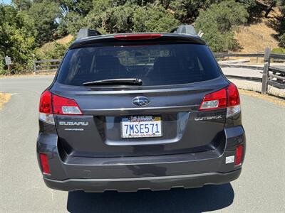 2011 Subaru Outback 2.5i Premium   - Photo 4 - Santa Rosa, CA 95404
