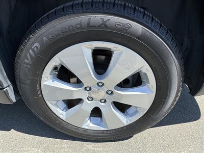 2011 Subaru Outback 2.5i Premium   - Photo 17 - Santa Rosa, CA 95404