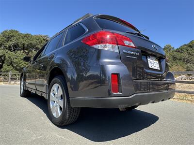 2011 Subaru Outback 2.5i Premium   - Photo 22 - Santa Rosa, CA 95404