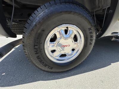 2002 GMC Sierra 1500 4dr Extended Cab   - Photo 18 - Santa Rosa, CA 95404