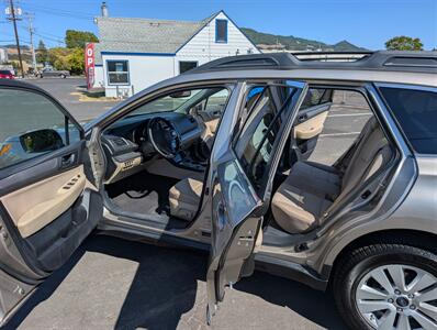 2016 Subaru Outback 2.5i Premium   - Photo 36 - Santa Rosa, CA 95404