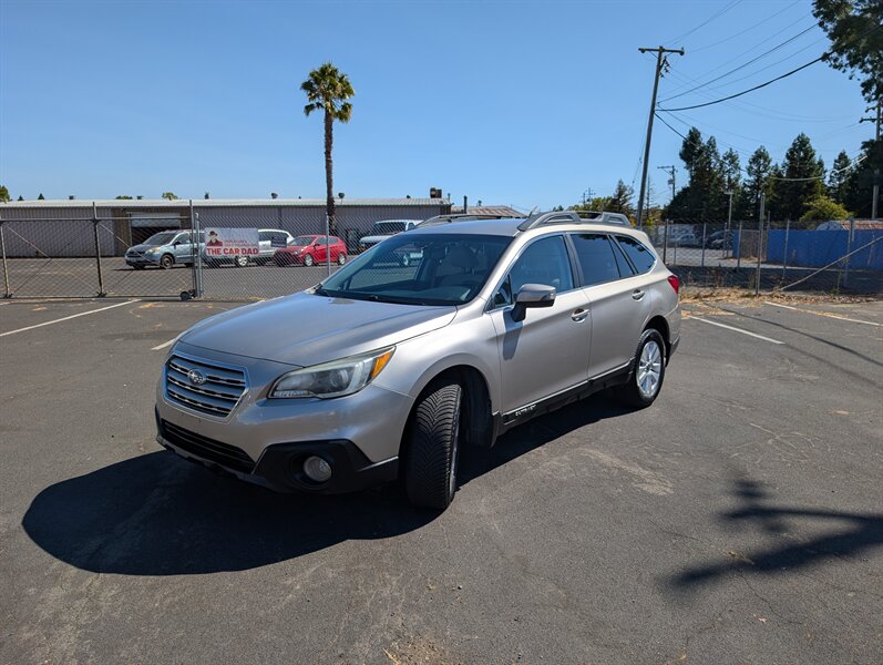 2016 Subaru Outback 2.5i Premium  