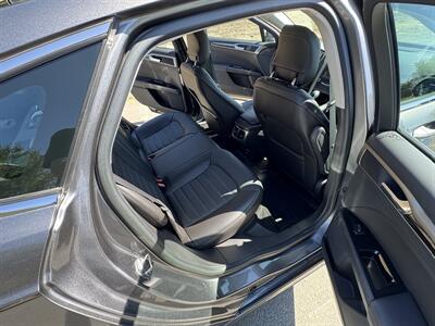 2014 Ford Fusion Hybrid SE  Hybrid - Photo 12 - Santa Rosa, CA 95404