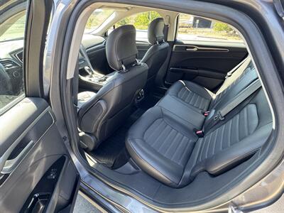 2014 Ford Fusion Hybrid SE  Hybrid - Photo 10 - Santa Rosa, CA 95404
